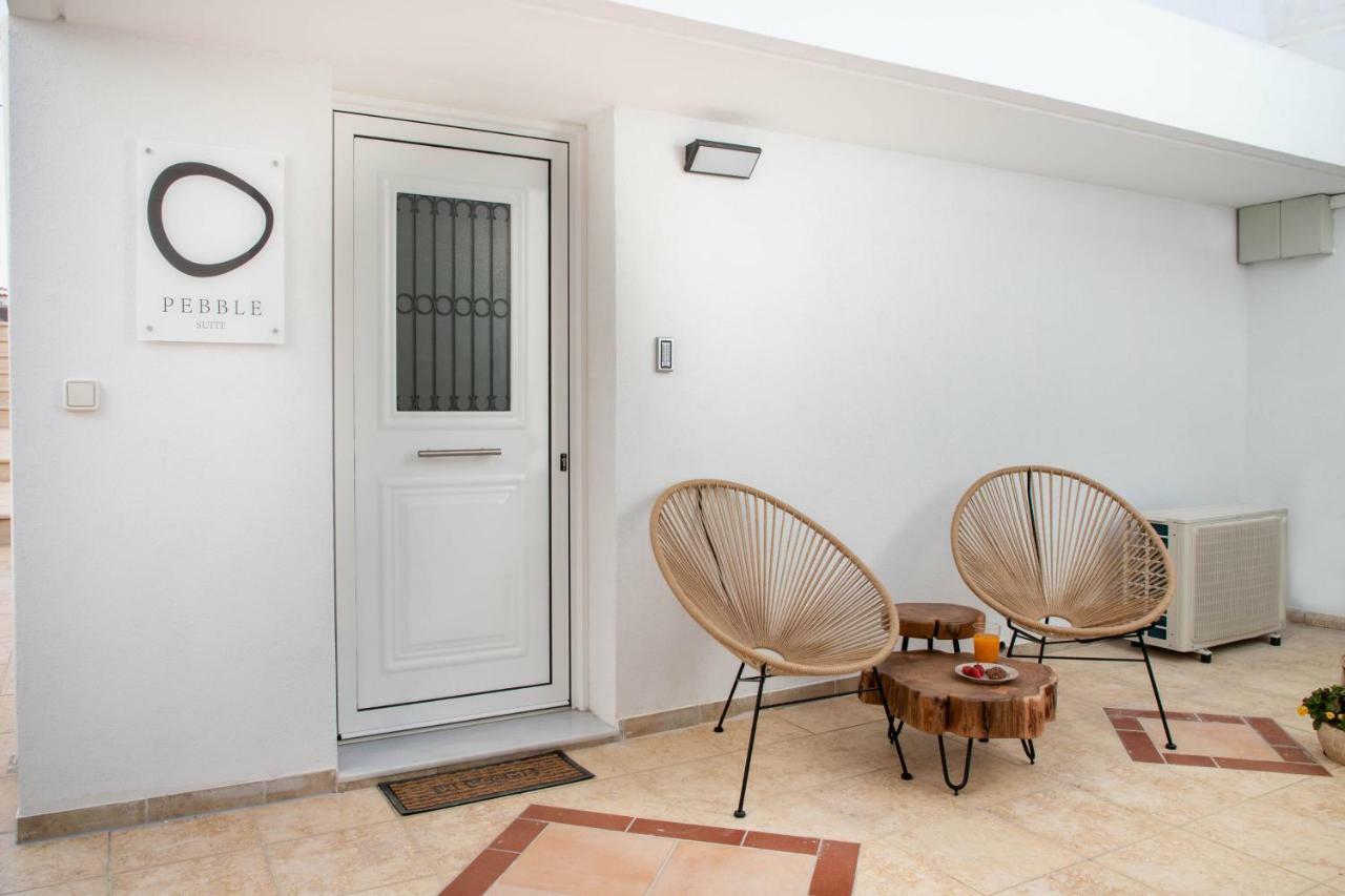 Pebble, An Idyllic Seaside Suite Kokkini Hani Bagian luar foto