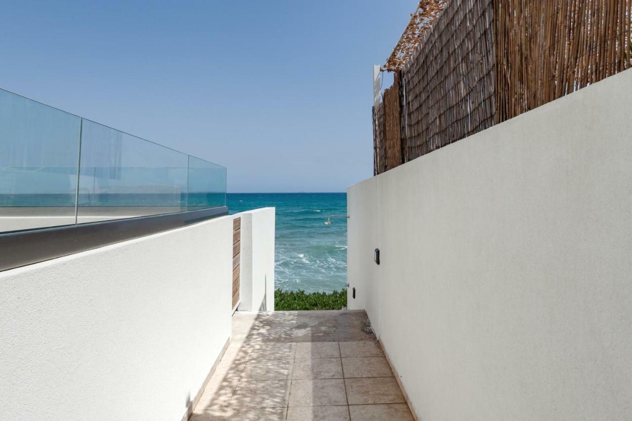 Pebble, An Idyllic Seaside Suite Kokkini Hani Bagian luar foto